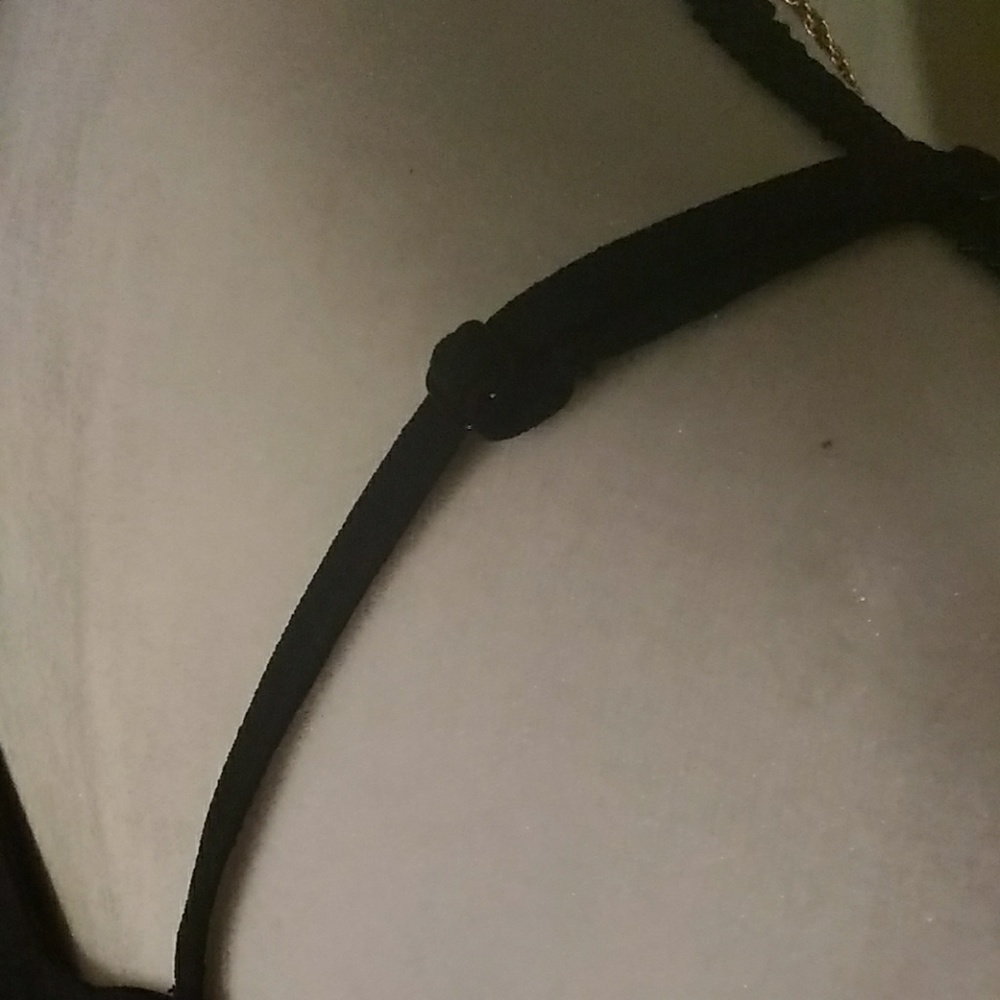 ๐HOST PICK๐Crossover Camisole - Picture 5 of 8